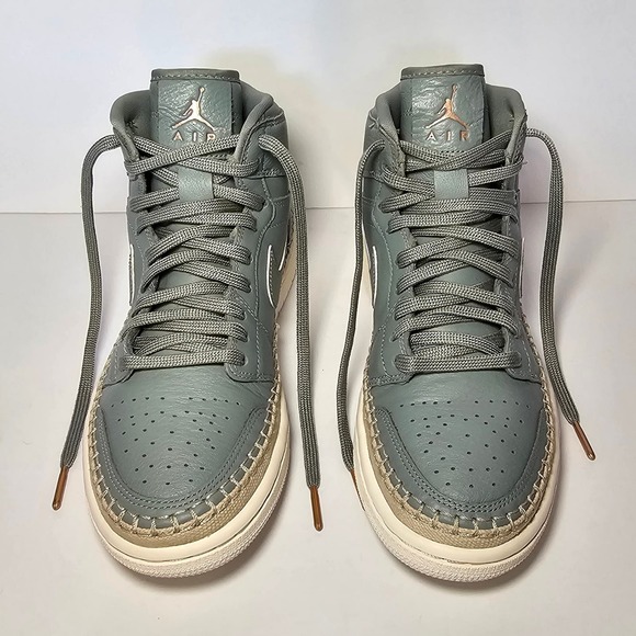 Jordan 1 Retro High Mica Green/ Metallic Red Bronze Sail - US Women's 7.5 Shoes - Picture 3 of 8